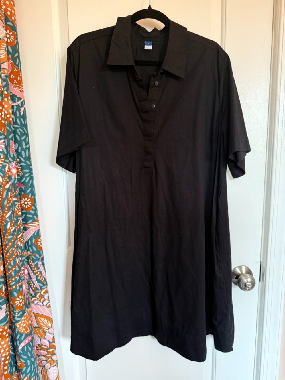 Old Navy Like New Black Swing Shirt Dress